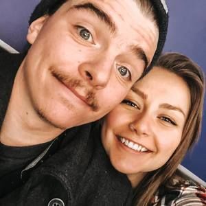 Meet your Posher, Danika